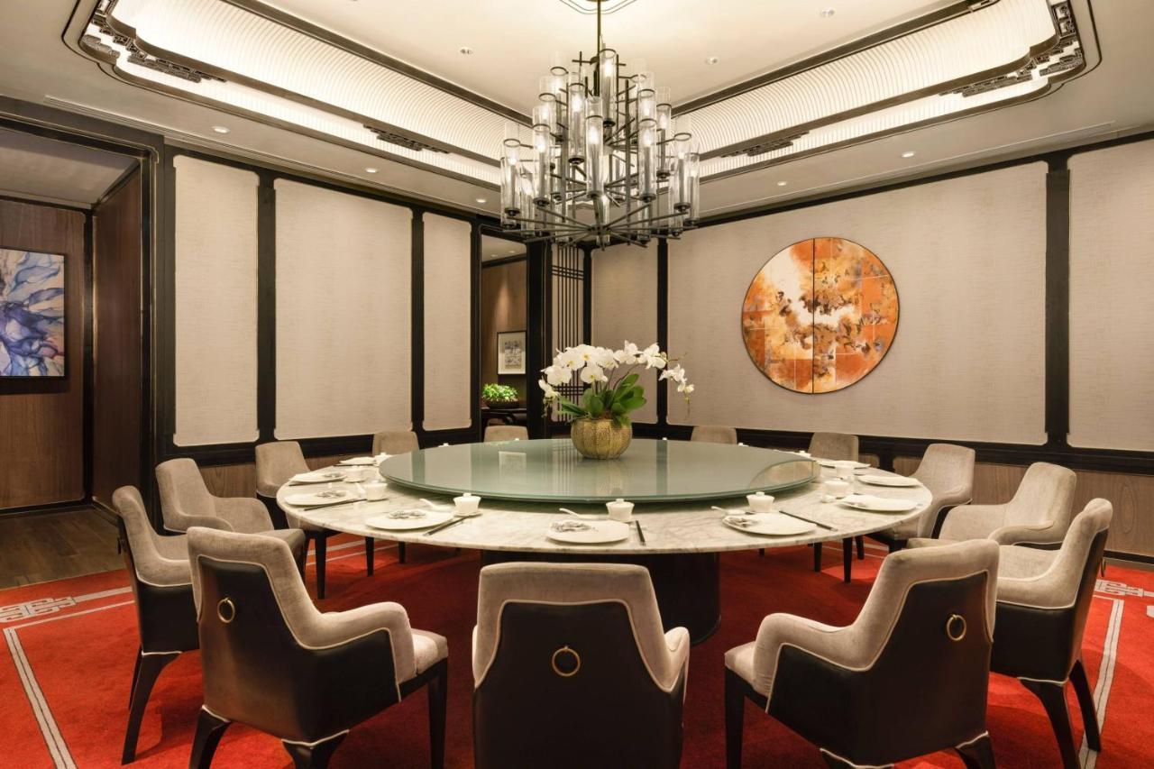 Clark Marriott Hotel Mabalacat Экстерьер фото