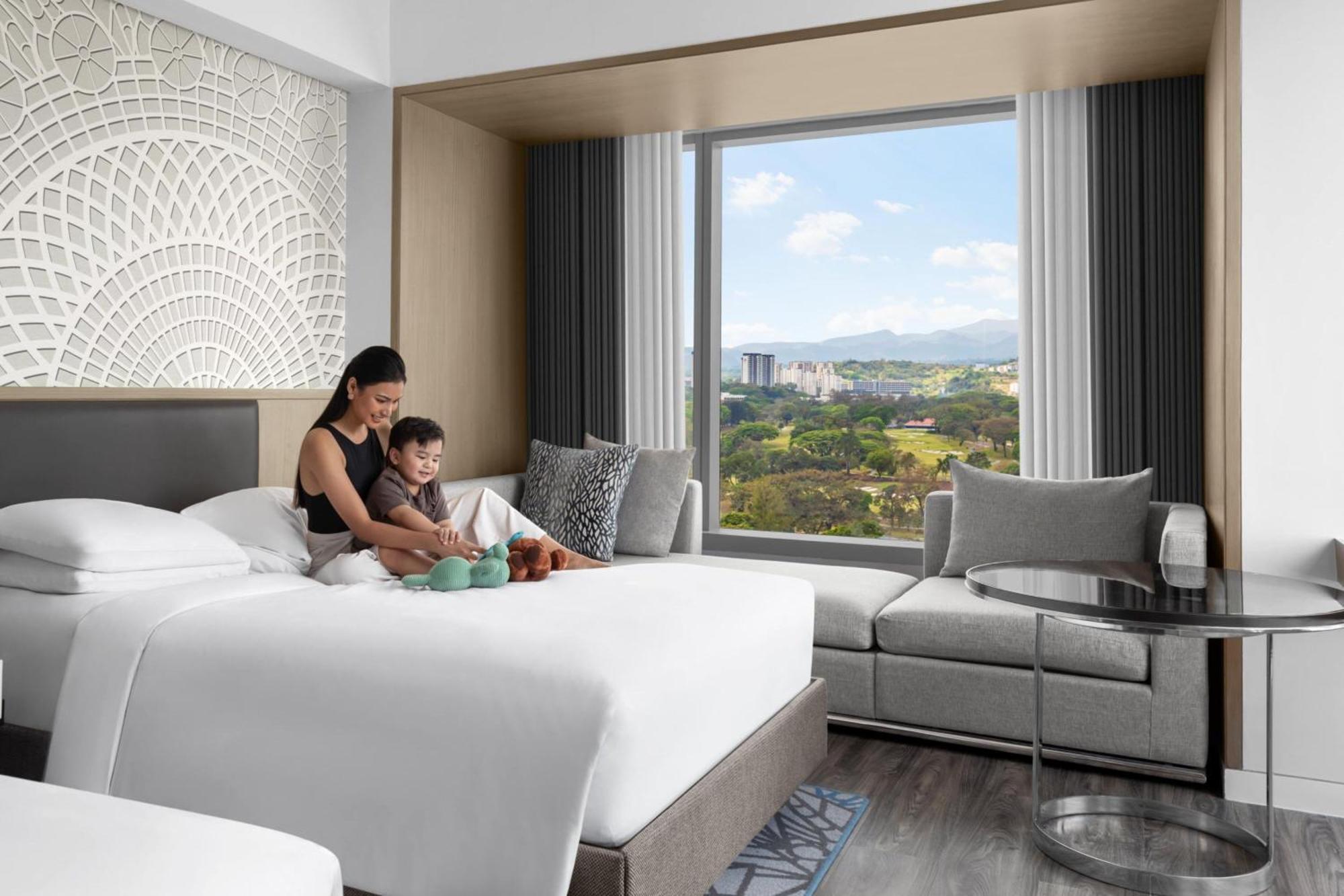 Clark Marriott Hotel Mabalacat Экстерьер фото