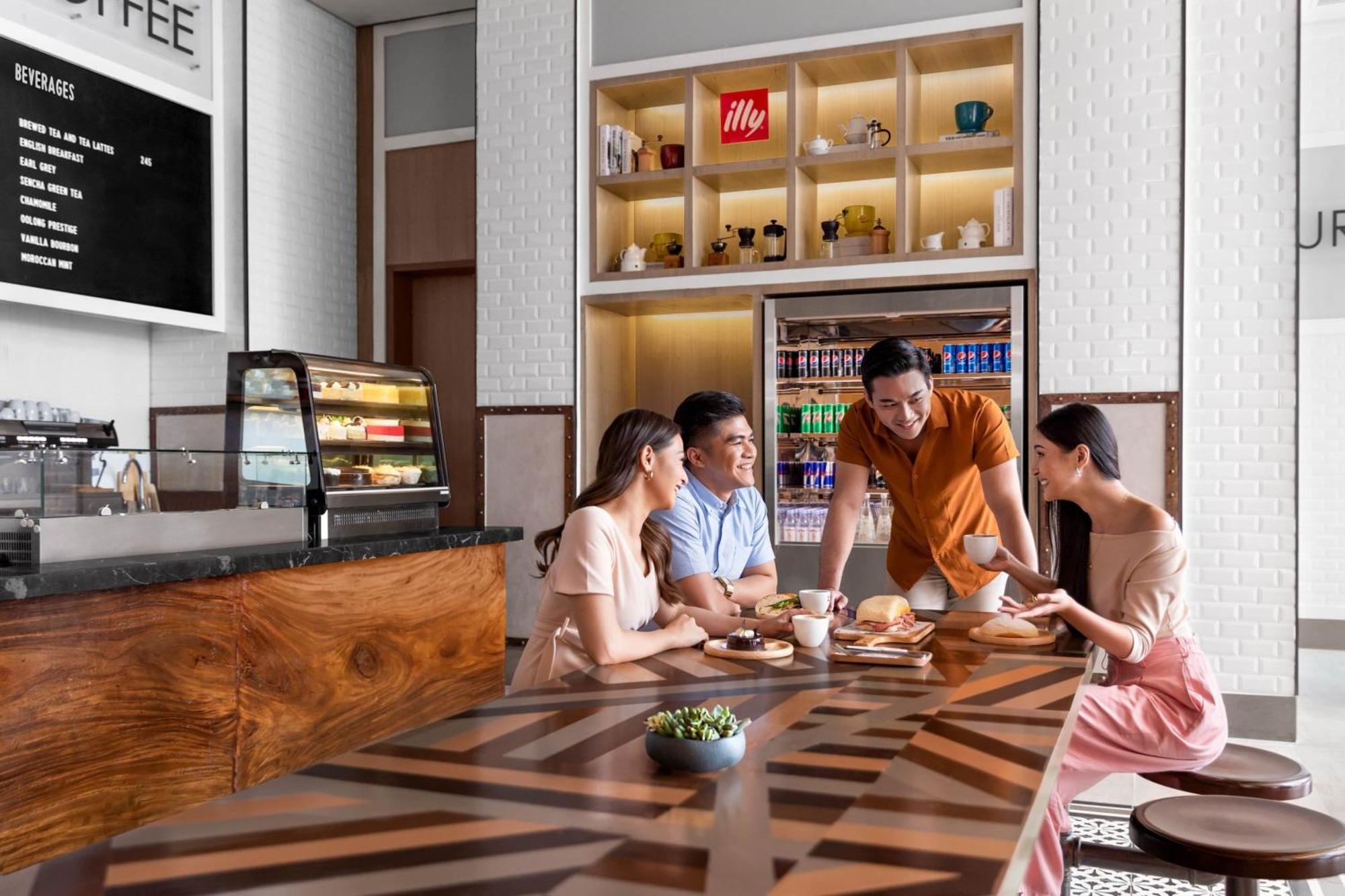 Clark Marriott Hotel Mabalacat Экстерьер фото