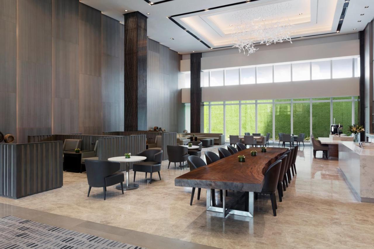 Clark Marriott Hotel Mabalacat Экстерьер фото
