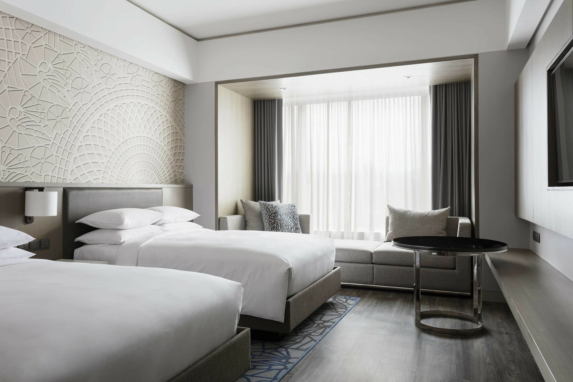 Clark Marriott Hotel Mabalacat Экстерьер фото