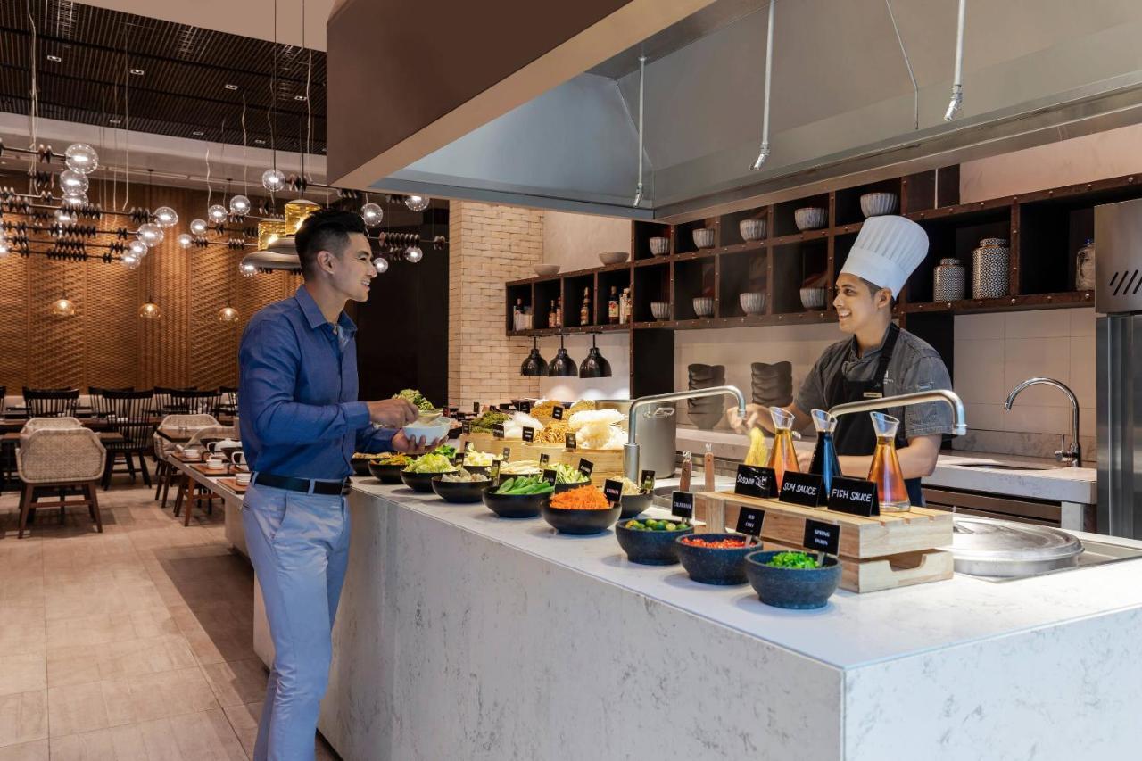 Clark Marriott Hotel Mabalacat Экстерьер фото
